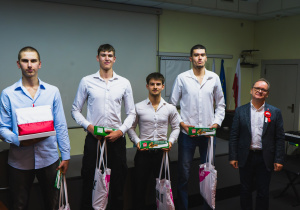 Zdjęcie 12 na 14